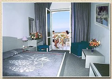 Mantenia 3*