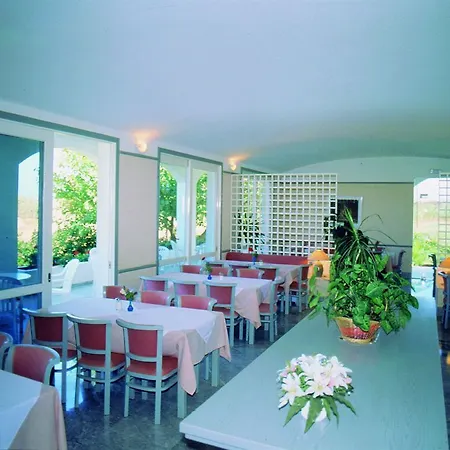 Mantenia 3*